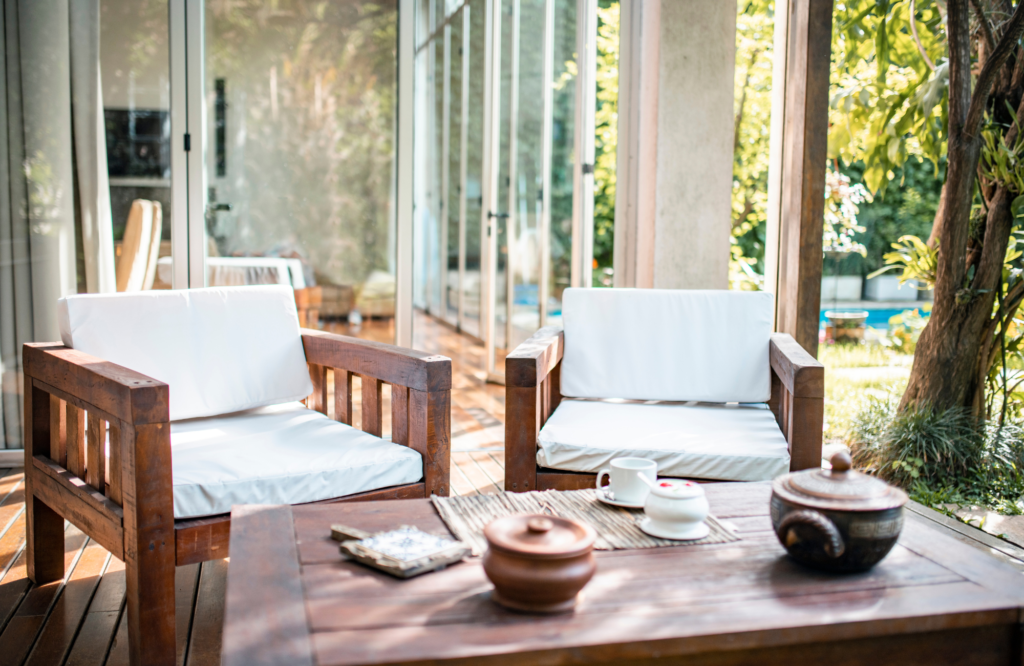 raashi-design-alamo-ca-outdoor-living-space-teak-patio-furniture-modern-tranistional-design