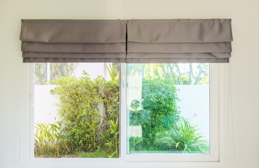 raashi-design-alamo-ca-kitchen-window-treaments-roman-shades-transitional-interior-design