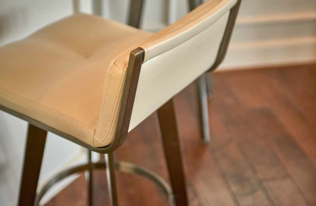 
raashi-design-pleasanton-ca-choosing-quality-leather-furniture-contemporary-transitional-interior-design
