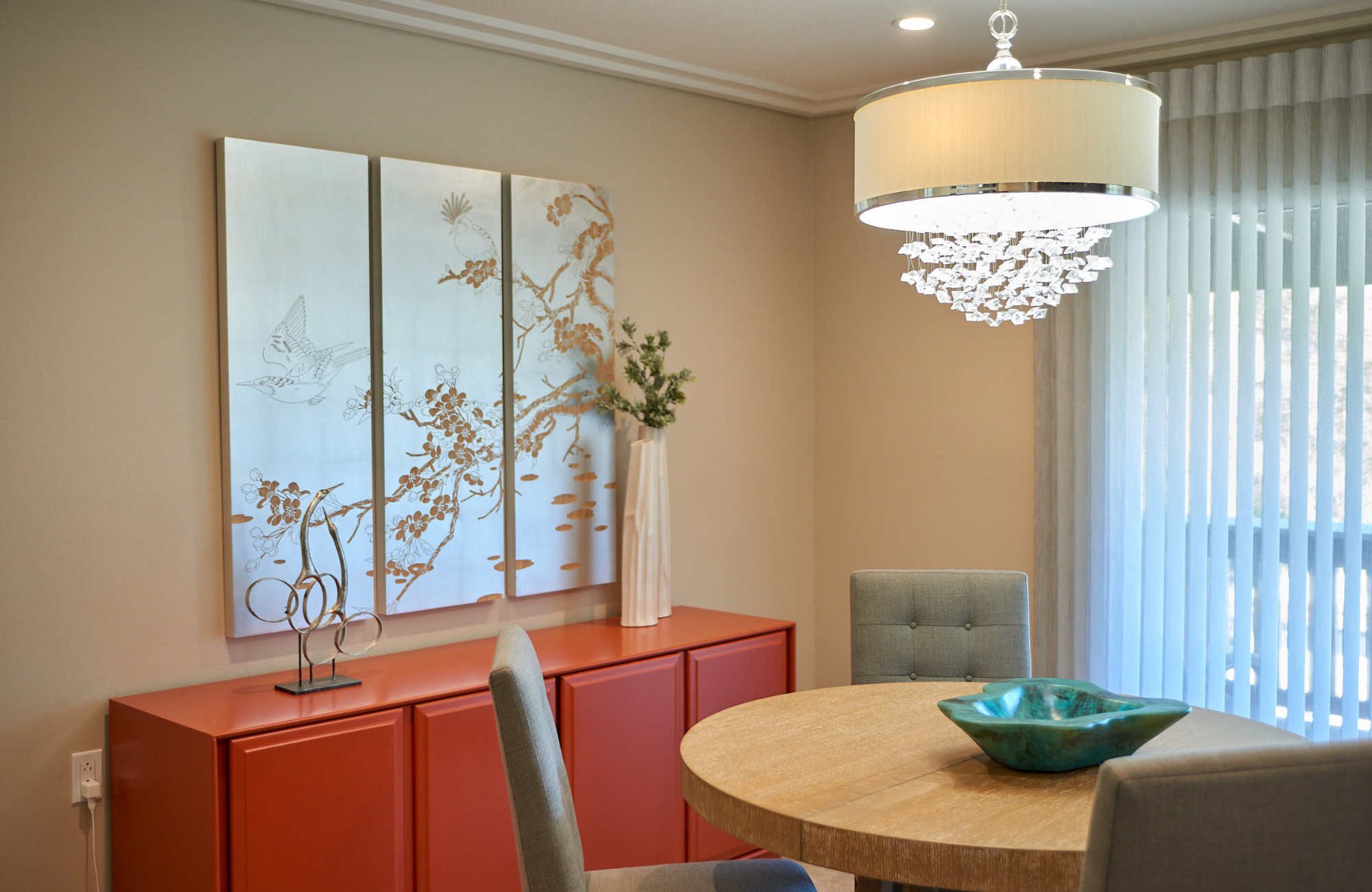 raashi-design-livermore-ca-using-color-and-light-designer-looking-home-transitional-dining-room-feng-shui-interior-design