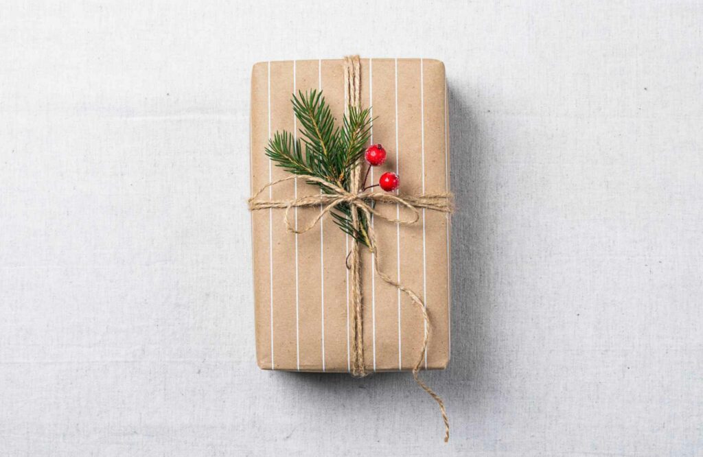 raashi-design-danville-ca-4-eco-friendly-holiday-decorating-ideas-recycled-wrapping-paper-residential-interior-design