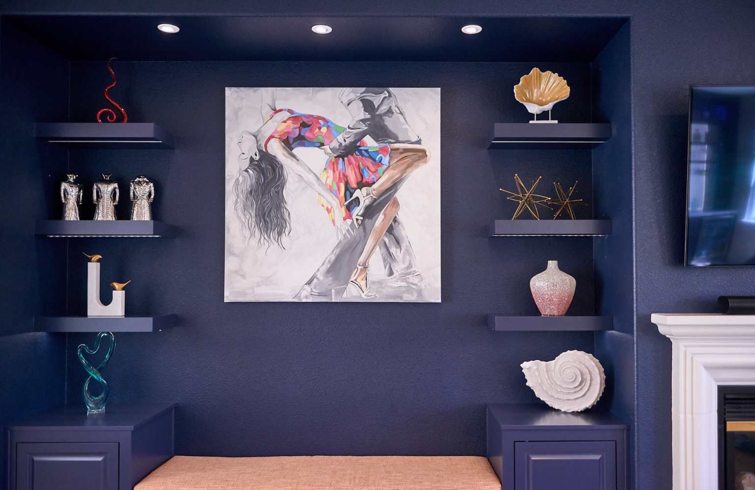 How to Style Your Bookshelves Like an Interior Designer - Raashi Design