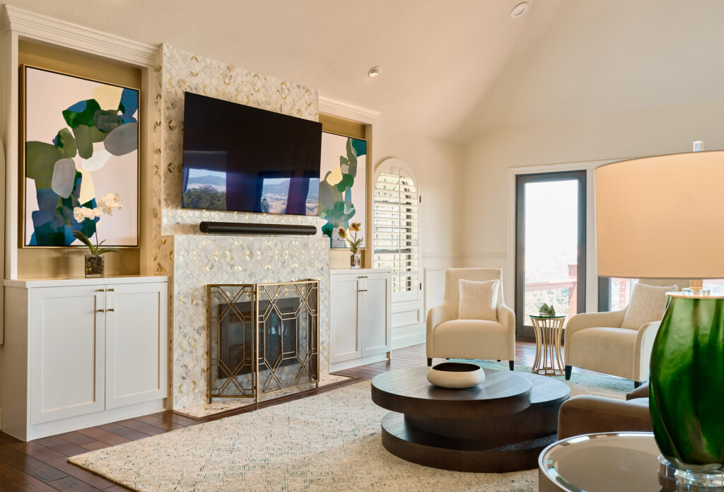 full-service-interior-design-berkeley-ca-team-for-custom-home-living-room-with-custom-furnishings-statement-art-build-in-cabinets-contemporary