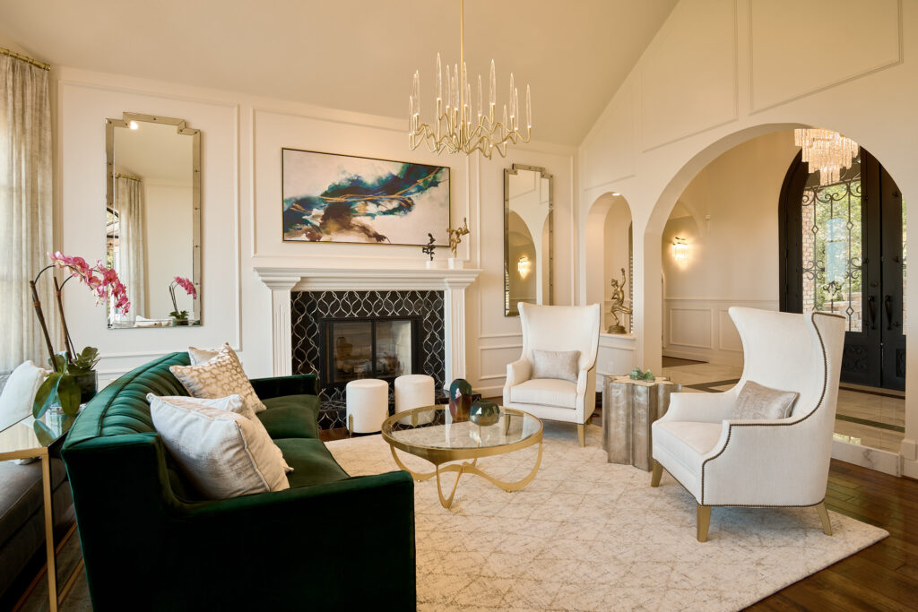 raashi-design-almaden-ca-high-quality-rug-luxury-living-room-with-custom-furnishings-ornate-decor-personalized-interior-design
